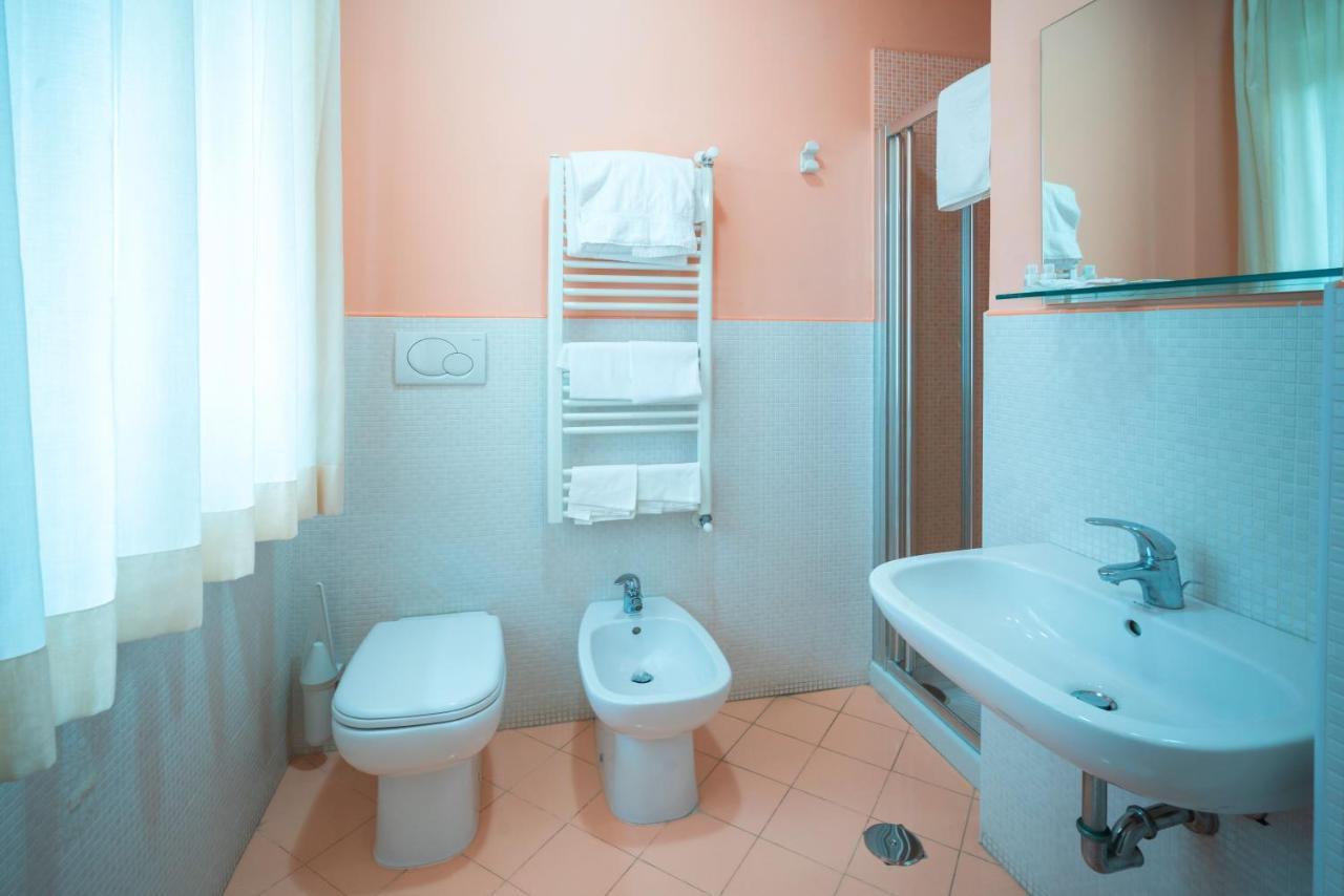 L'Anfora Hotel Deruta Buitenkant foto